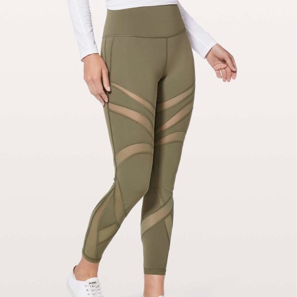 lululemon athletica Pants - EUC Lululemon Wunder Under Hi Rise Mesh Leggings